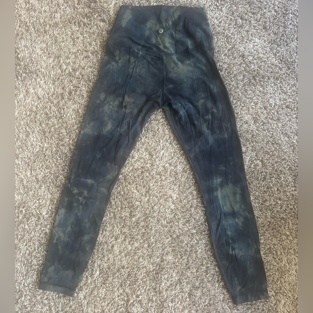 Lululemon Athletica Dark Blue Patterned Leggings